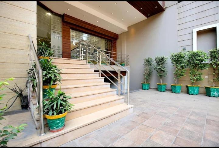 Hotel King'S Way Amritsar Bagian luar foto