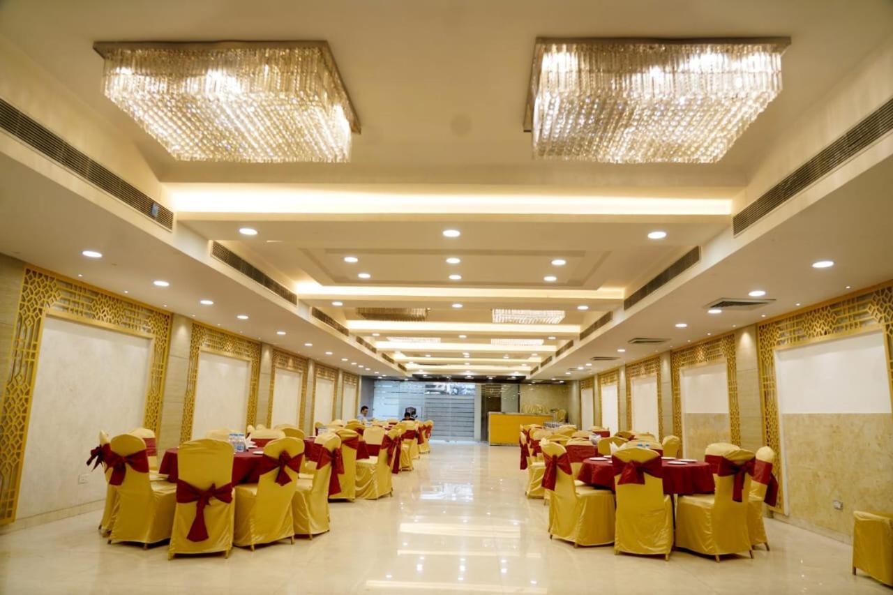 Hotel King'S Way Amritsar Bagian luar foto